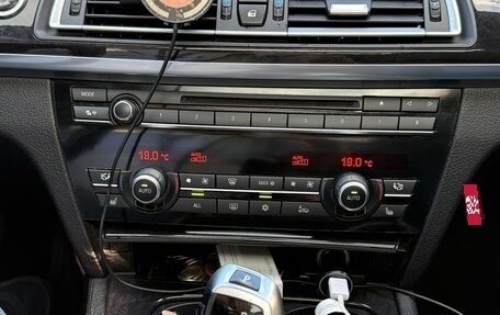 BMW 7 серия, 2010 год, 1 869 000 рублей, 15 фотография