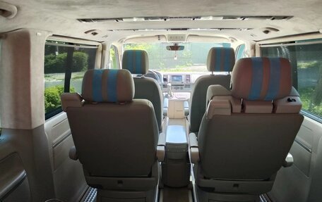 Volkswagen Multivan T6 рестайлинг, 2015 год, 3 800 000 рублей, 11 фотография
