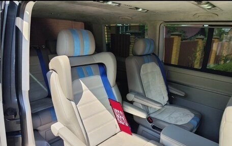 Volkswagen Multivan T6 рестайлинг, 2015 год, 3 800 000 рублей, 12 фотография