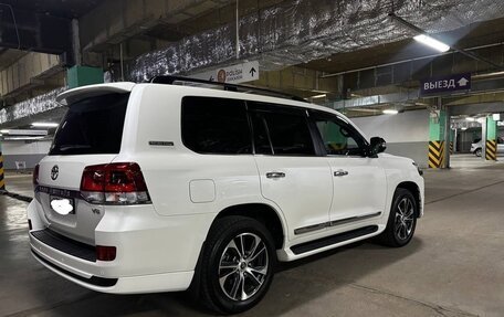 Toyota Land Cruiser 200, 2020 год, 10 500 000 рублей, 3 фотография