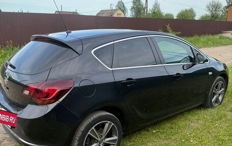 Opel Astra J, 2014 год, 740 000 рублей, 4 фотография