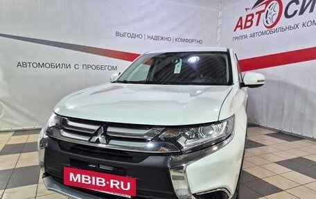 Mitsubishi Outlander III рестайлинг 3, 2018 год, 1 804 000 рублей, 3 фотография