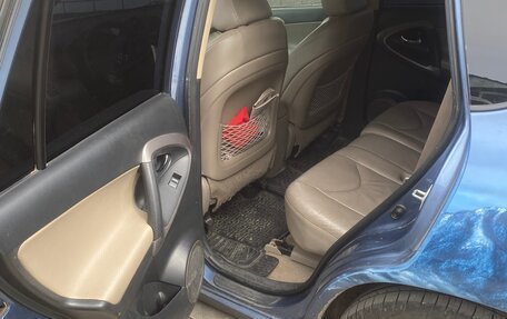 Toyota RAV4, 2007 год, 1 500 000 рублей, 10 фотография