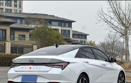 Hyundai Elantra, 2022 год, 1 280 857 рублей, 4 фотография