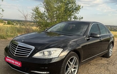 Mercedes-Benz S-Класс, 2010 год, 1 699 999 рублей, 3 фотография