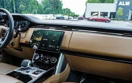 Land Rover Range Rover IV рестайлинг, 2022 год, 11 200 000 рублей, 14 фотография