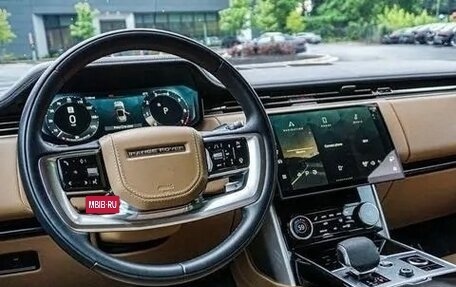 Land Rover Range Rover IV рестайлинг, 2022 год, 11 200 000 рублей, 15 фотография