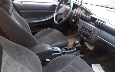 Dodge Stratus II, 2004 год, 150 000 рублей, 1 фотография