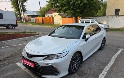 Toyota Camry, 2021 год, 3 350 000 рублей, 1 фотография