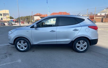Hyundai Tucson III, 2011 год, 1 350 000 рублей, 11 фотография