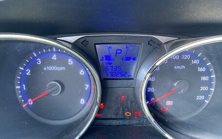 Hyundai Tucson III, 2011 год, 1 350 000 рублей, 13 фотография