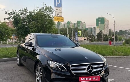 Mercedes-Benz E-Класс, 2016 год, 4 000 000 рублей, 3 фотография