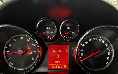 Opel Astra J, 2013 год, 710 000 рублей, 17 фотография