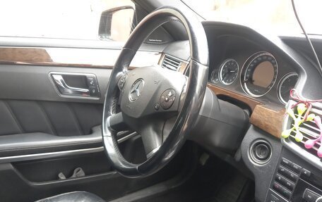 Mercedes-Benz E-Класс, 2009 год, 1 600 000 рублей, 15 фотография