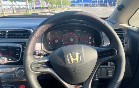 Honda Stream I рестайлинг, 2001 год, 290 000 рублей, 12 фотография