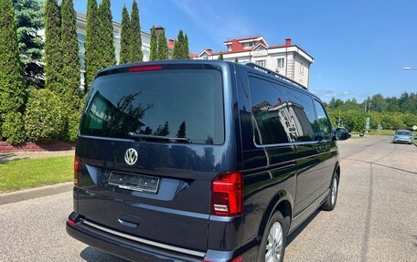 Volkswagen Multivan T6 рестайлинг, 2020 год, 6 300 000 рублей, 8 фотография