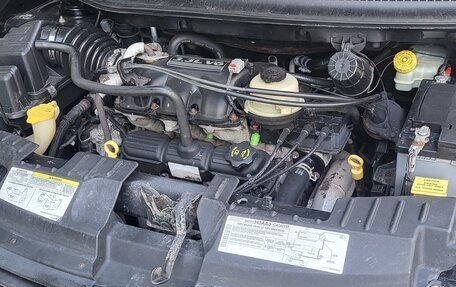 Dodge Caravan IV, 2005 год, 530 000 рублей, 4 фотография