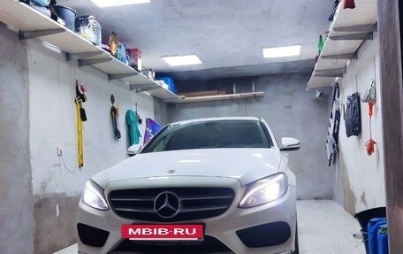 Mercedes-Benz C-Класс, 2016 год, 3 050 000 рублей, 4 фотография