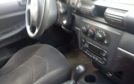 Dodge Stratus II, 2004 год, 150 000 рублей, 6 фотография
