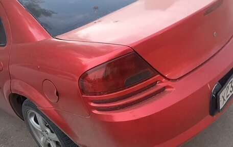 Dodge Stratus II, 2004 год, 150 000 рублей, 3 фотография