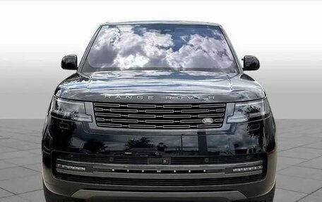 Land Rover Range Rover IV рестайлинг, 2022 год, 11 500 000 рублей, 3 фотография