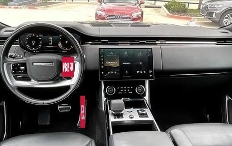 Land Rover Range Rover IV рестайлинг, 2022 год, 11 500 000 рублей, 12 фотография