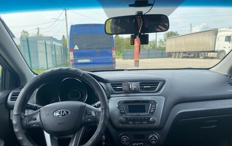 KIA Rio III рестайлинг, 2013 год, 940 000 рублей, 11 фотография