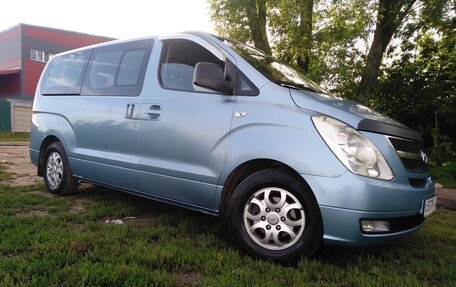 Hyundai Grand Starex Grand Starex I рестайлинг 2, 2011 год, 1 399 000 рублей, 4 фотография