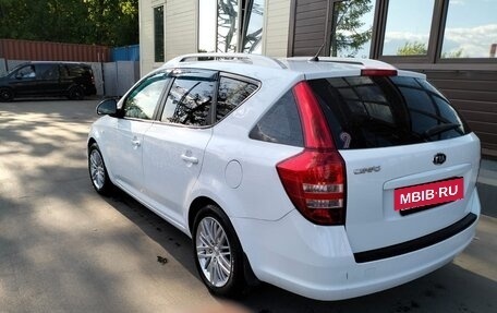 KIA cee'd I рестайлинг, 2009 год, 900 000 рублей, 10 фотография