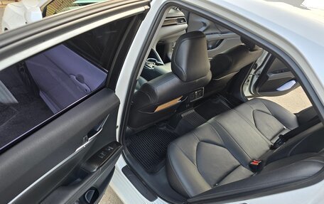Toyota Camry, 2021 год, 3 350 000 рублей, 13 фотография