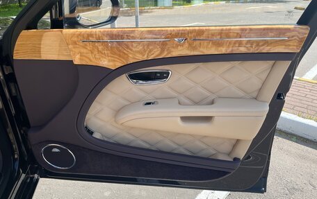 Bentley Mulsanne II, 2015 год, 11 940 000 рублей, 16 фотография
