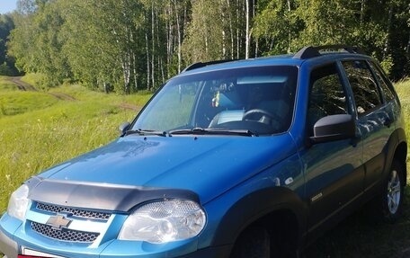 Chevrolet Niva I рестайлинг, 2016 год, 820 000 рублей, 4 фотография