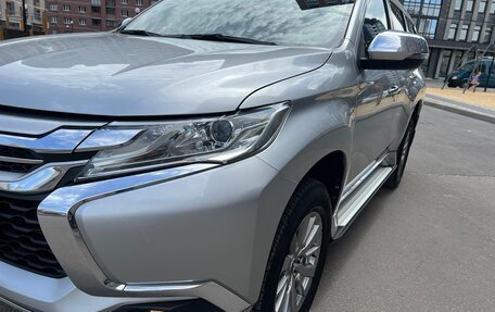 Mitsubishi Pajero Sport III рестайлинг, 2018 год, 2 895 000 рублей, 5 фотография