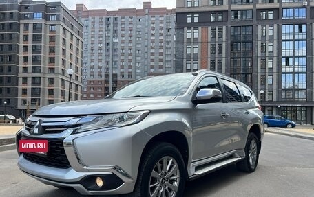 Mitsubishi Pajero Sport III рестайлинг, 2018 год, 2 895 000 рублей, 4 фотография
