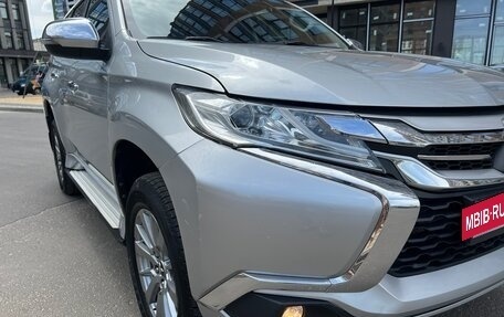 Mitsubishi Pajero Sport III рестайлинг, 2018 год, 2 895 000 рублей, 8 фотография