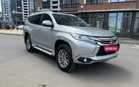 Mitsubishi Pajero Sport III рестайлинг, 2018 год, 2 895 000 рублей, 9 фотография