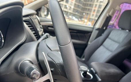Mitsubishi Pajero Sport III рестайлинг, 2018 год, 2 895 000 рублей, 30 фотография