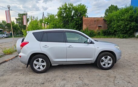 Toyota RAV4, 2006 год, 1 375 000 рублей, 2 фотография