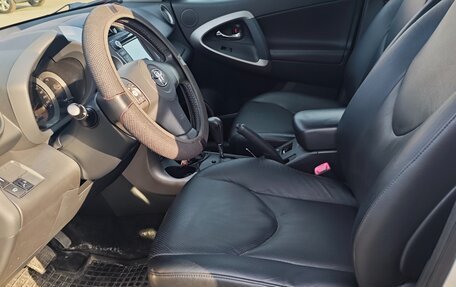 Toyota RAV4, 2006 год, 1 375 000 рублей, 5 фотография