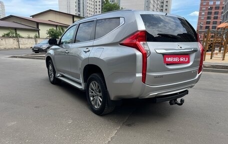 Mitsubishi Pajero Sport III рестайлинг, 2018 год, 2 895 000 рублей, 16 фотография