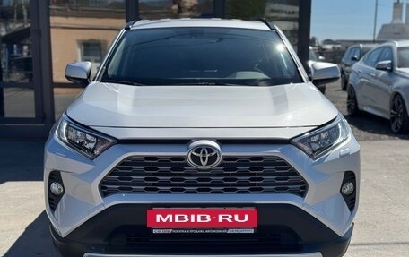 Toyota RAV4, 2020 год, 3 190 000 рублей, 20 фотография