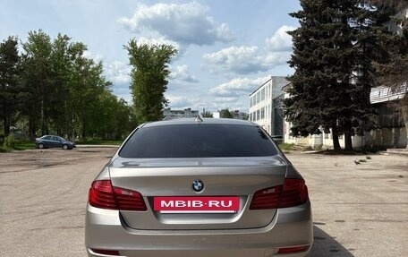 BMW 5 серия, 2013 год, 1 950 000 рублей, 8 фотография