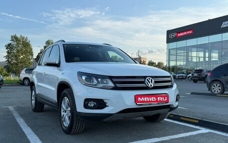 Volkswagen Tiguan I, 2015 год, 1 700 000 рублей, 1 фотография
