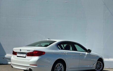BMW 5 серия, 2019 год, 2 878 700 рублей, 2 фотография