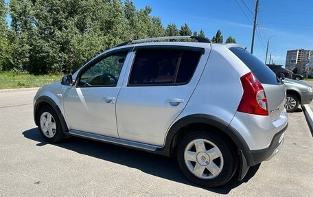 Renault Sandero I, 2013 год, 550 000 рублей, 5 фотография