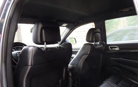 Jeep Grand Cherokee, 2013 год, 2 700 000 рублей, 28 фотография