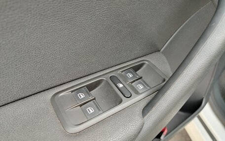Skoda Yeti I рестайлинг, 2014 год, 922 000 рублей, 15 фотография