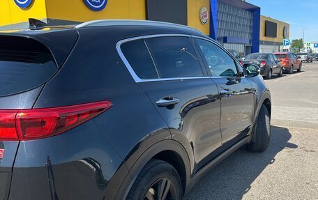 KIA Sportage IV рестайлинг, 2018 год, 2 150 000 рублей, 3 фотография
