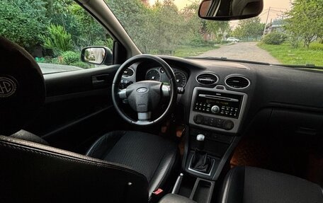 Ford Focus II рестайлинг, 2005 год, 555 000 рублей, 16 фотография