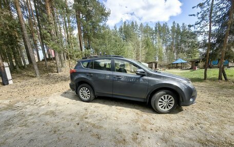 Toyota RAV4, 2013 год, 1 700 000 рублей, 5 фотография